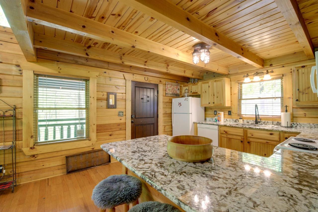 Gatlinburg Family Cabin With Private Hot Tub And Deck! 빌라 외부 사진