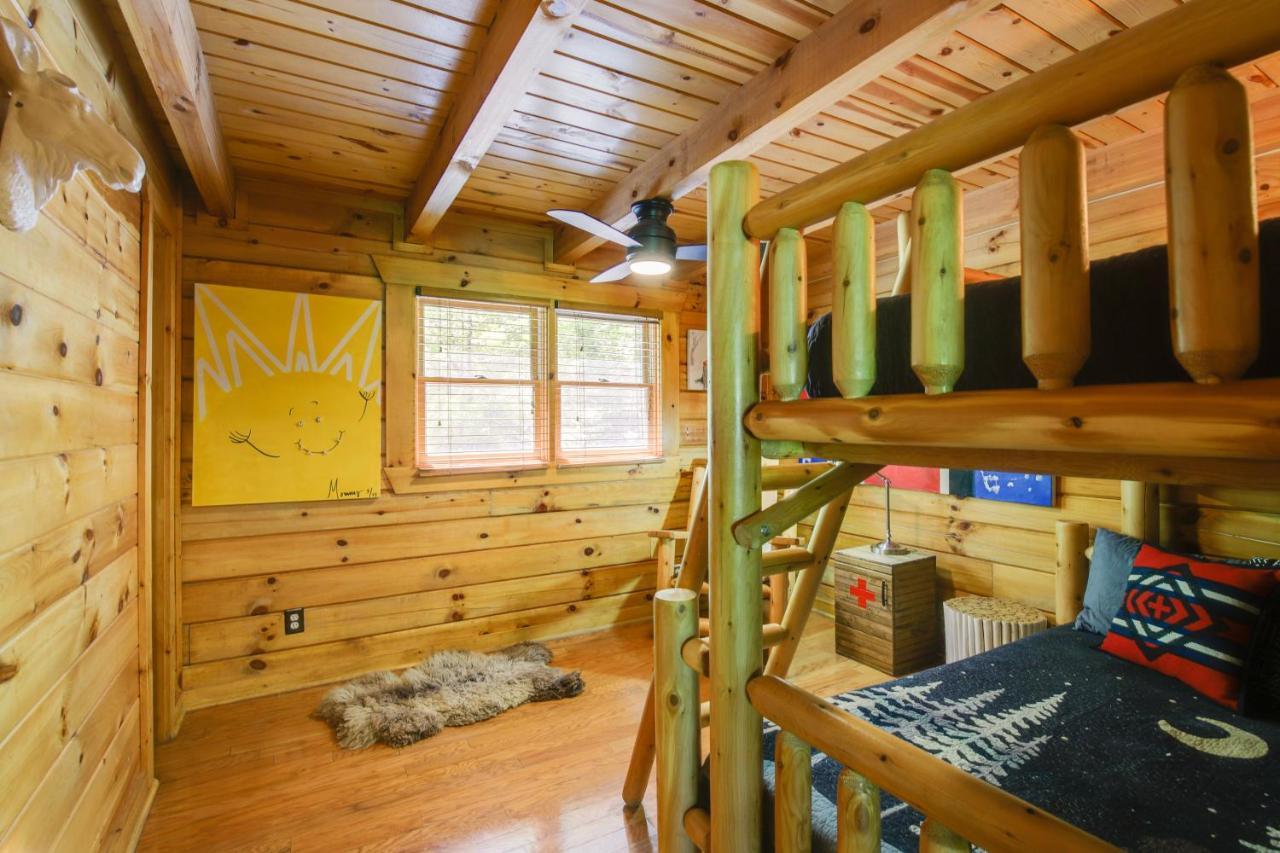 Gatlinburg Family Cabin With Private Hot Tub And Deck! 빌라 외부 사진